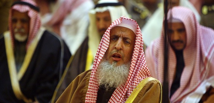 Le grand Mufti saoudien condamne fermement concerts et salles de cinéma…