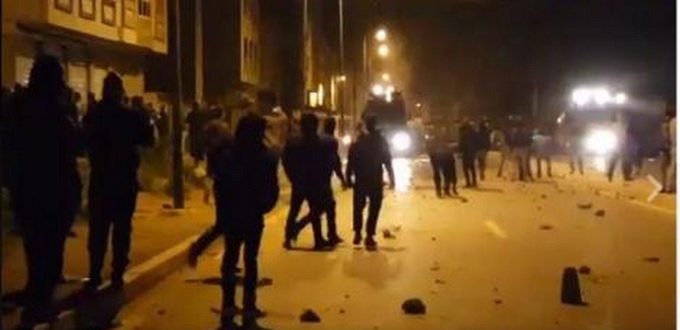 Les forces de l’ordre interviennent contre des manifestants à al Hoceima