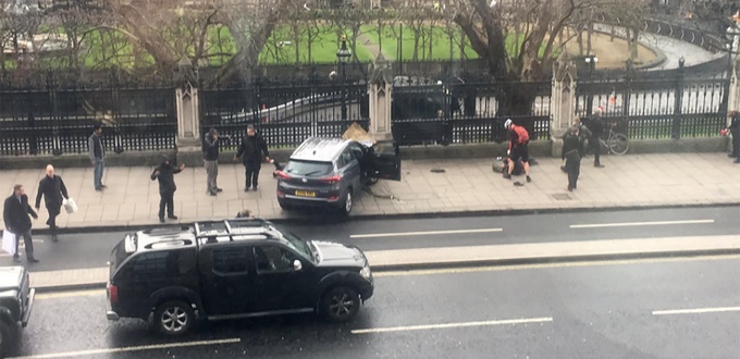 4 morts et 30 blessés dans l’attaque de Londres