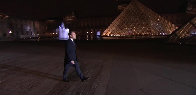 Emmanuel Macron et la joie de l’organisation des symboles, par Nabil Boutaleb
