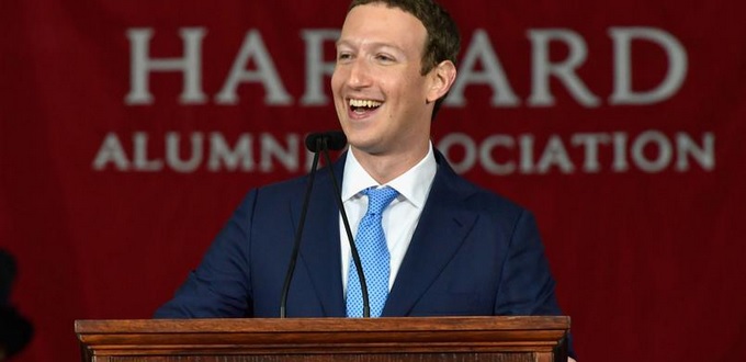 Mark Zuckerberg finalement diplômé de Harvard