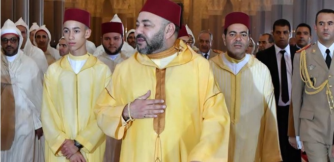 Le Roi préside la veillée de Lailat al-Qadr à la Mosquée Hassan II