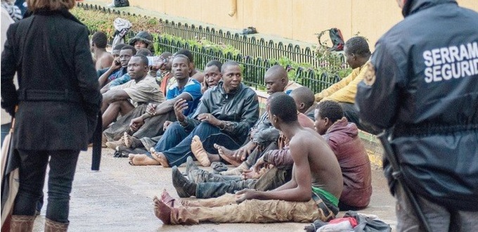 250 migrants clandestins subsahariens entrent à Sebta en une semaine