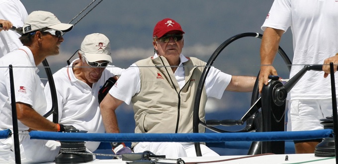Juan Carlos remporte un championnat du monde des voiliers