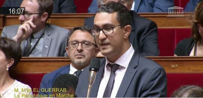 Le député français M’jid el Guerrab mis en examen pour « violences volontaires avec armes »