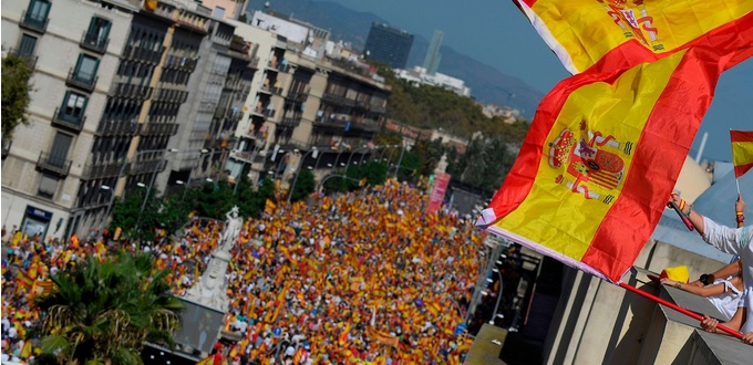 Importantes manifestations anti-indépendance à Barcelone et en Espagne