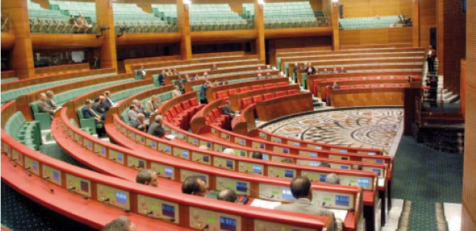 La Chambre des conseillers refuse la motion de questionnement au gouvernement
