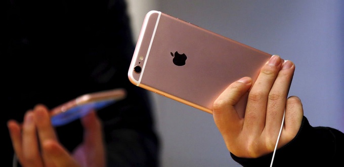 Le géant Apple poursuivi en France pour "obsolescence programmée et tromperie"