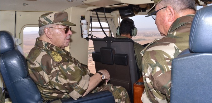 Le chef d’état-major algérien en visite d’inspection aux frontières avec le Maroc
