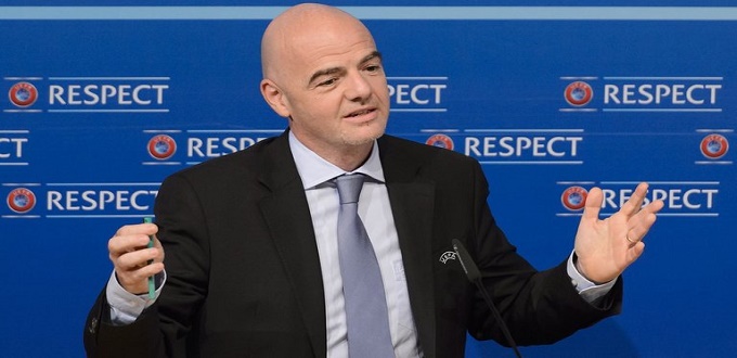 Gianni Infantino encore suspécté, Sepp Blatter charge et critique les méthodes nébuleuses 