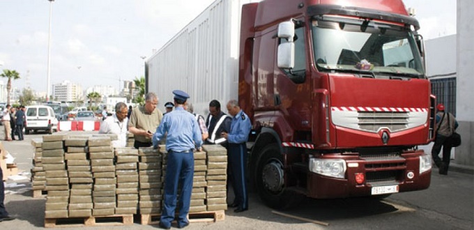Le contrôle des camions bloque le trafic de drogue à Tanger-Med