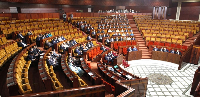 54 projets de loi sur 130 en cours d'examen dans les deux chambres du Parlement