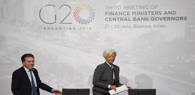 Le bras de fer commercial perdure, alerte du G20 pour la croissance