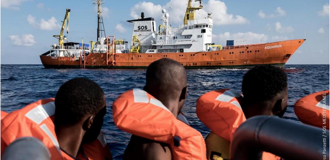 L’Aquarius procède au sauvetage de onze migrants au large de la Libye