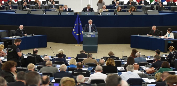 Migration : Juncker veut une force de 10.000 garde-frontières européens d'ici 2020