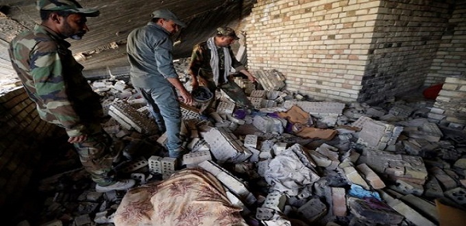 Plus de 1 000 corps découverts dans une fosse commune à Raqqa en Syrie