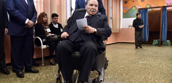 A quatre mois de la présidentielle, Bouteflika s’agace et menace